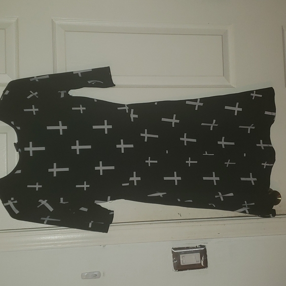 Forever21 Black Cross Skater Dress - Picture 3 of 3